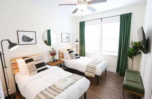 The Champion's Suite Newly Built Upscale Central - Photo 46