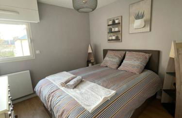 Appart spacieux 6 pers proche centre ville et gare Laval - Parking privé securisé - Photo 35