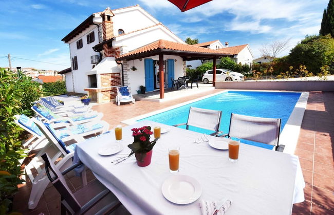 Nice Holiday House With Private Pool & Roof Terrace - Foto 19