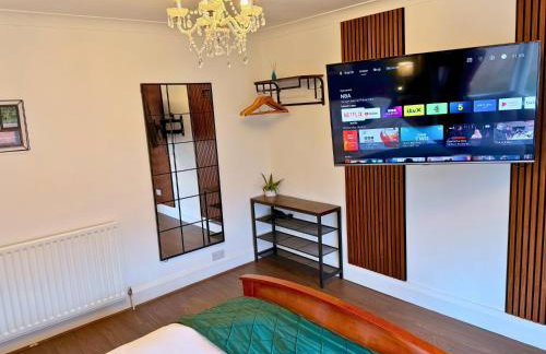 Private All-Weather Hot Tub House, Fire Pit, Free Parking, Near City Centre, Freeman Hospital, Great Transport Links - Foto 30