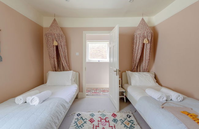 Beautiful Family-Friendly 3BD House - North Sheen - Foto 10