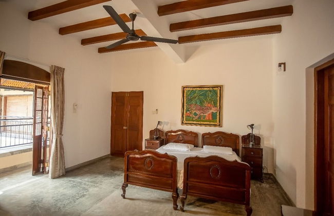 Serenity Lake Front Villa - Foto 38