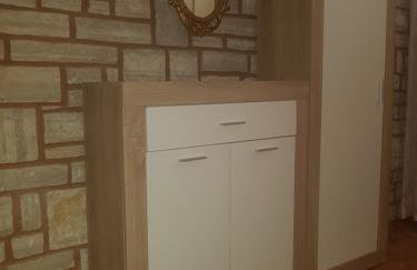 Apartment 51 - Photo 7