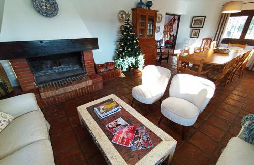 Cortijo El Contarín - Amplia casa rural con piscina privada y chimenea cerca de Archidona, Málaga - Foto 16