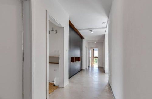 Luxury Spa Villa w Heated Pool, Jacuzzi & Sauna - Photo 20