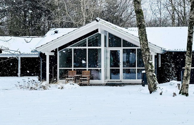 4 Person Holiday Home in Aabybro - Photo 12