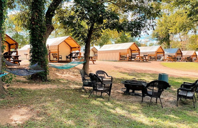 Son's River Ranch Glamping Cabin 25 - Foto 56