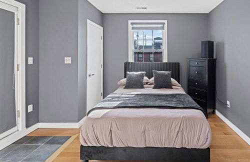 Chic Canton Home 3BR Rooftop Views - Photo 24