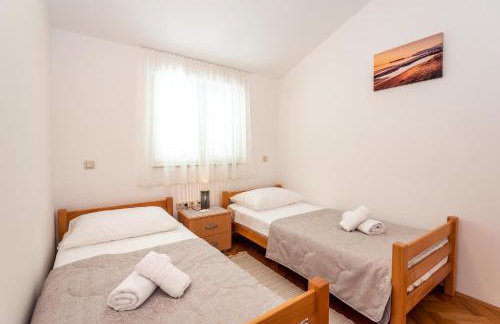 Apartmani Marina - Photo 15