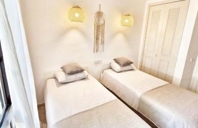 Luxury Apartments Mascarat - Photo 68