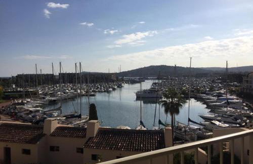 Mon Ecrin sur la marina du Golfe de St Tropez - Foto 28