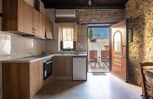 Hercules Traditional Houses - Photo 24