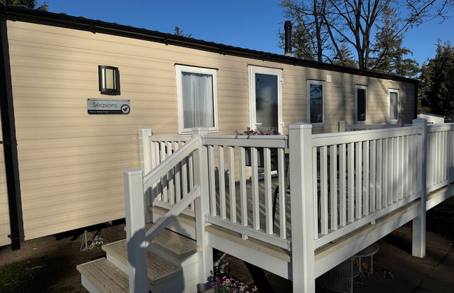 Haggerston Castle - Caravan - Sleeps 6 - Parking - Foto 28