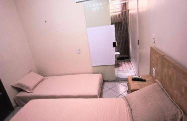 Apto inteiro 3 quartos, sendo duas suítes - Foto 6