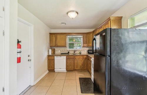 2BR Apt 10 min to OU Medical #TA - Photo 12