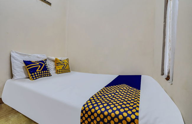 OYO Homes 91006 Eco Tourism Desa Cibodas Areng 5 Syariah - Photo 12