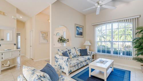 Beachy Port Charlotte Home with Hot Tub and Pool! - Foto 4