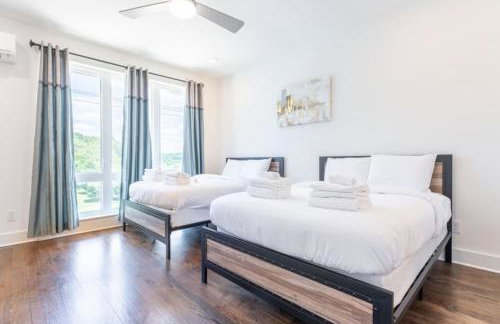 6 Bedroom Quiet Townhome! 6min to Airport & 15min to Downtown! - Foto 26