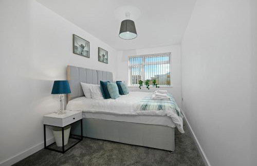St Martins 2 Bedroom Apartments in Ruislip By 360 Stays - Foto 137