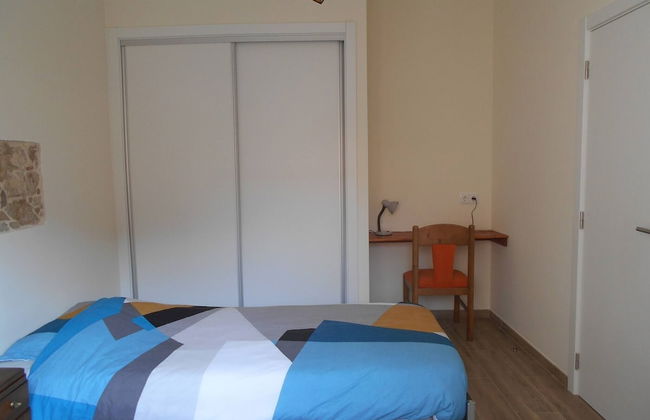 Cottage With 2 Bedrooms With Both En-suite Bathrooms in a Seaside Village - Photo 9