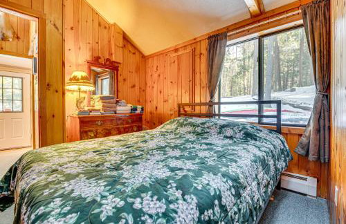 Lakefront Home with Seasonal Dock in Limerick! - Foto 15