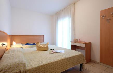 Ficus 2 Pineto Vacanza - Foto 3