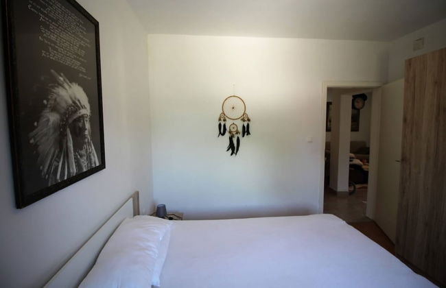 This Pleasant Holiday Home is an Ideal Starting Point to Explore Dalmatia - Foto 2