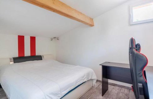 Amazing Home In Le Val - Foto 17