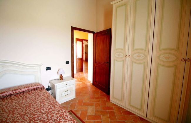 Lovely Farmhouse in Asciano With Swimming Pool - Foto 27