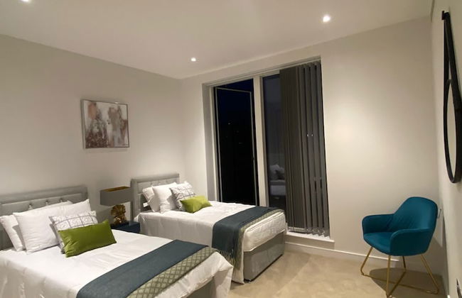 Marvelous 3 Bed Penthouse in Kewbridge - Foto 6