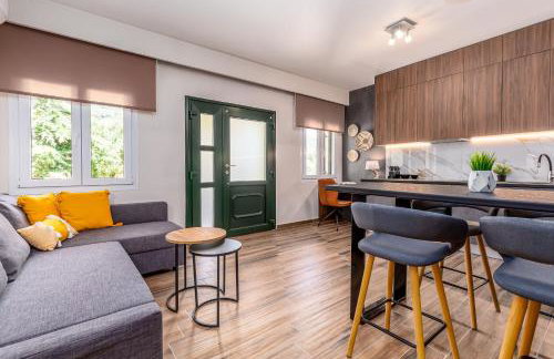 Titus CFU - Photo 35