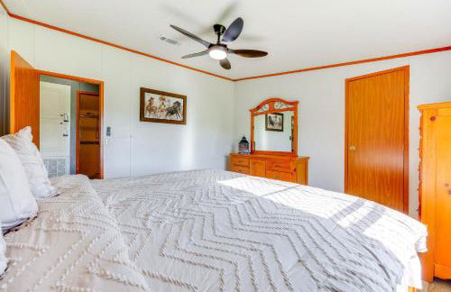 Palatka Hideaway with Fireplace and Private Porch - Foto 15