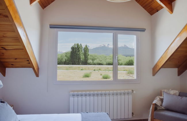 Draig House - Photo 2