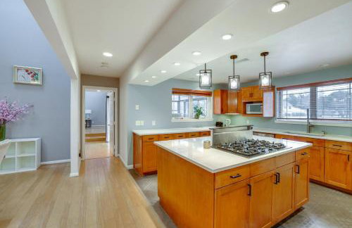 6 Mi to Dtwn Garland Group Getaway with Pool Access - Foto 10