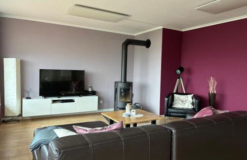 Lina's Ferienwohnungen - zwei moderne FeWos mit Sauna im Haus und fantastischem Ausblick - Foto 45