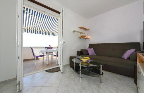 Nice Home In Rogoznica - Foto 7