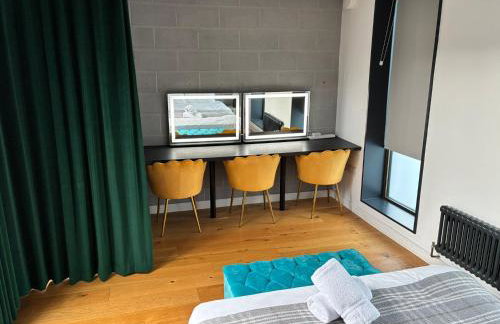 Luxury Canal St Villa with Free Parking - Foto 26