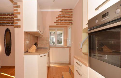 Holiday Home Žrnovnica - Photo 16