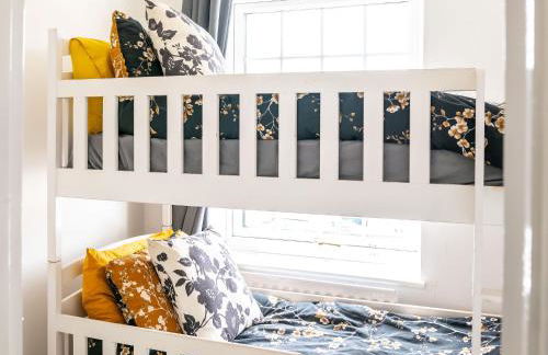 #01 Coleshill Townhouse Sleeps 6 NEC 7mins BHX - Foto 17