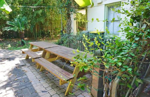 2BDR Victorian District Walk to Forsyth Park! - Foto 16