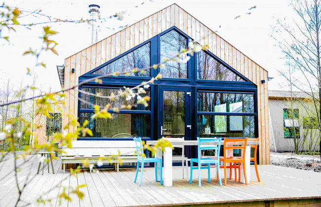 Swarm - 3 Waterlodges Naast Elkaar in Friesland - Foto 16