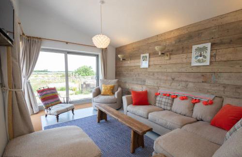 Sea Breezes by inspirestays-com - Foto 10