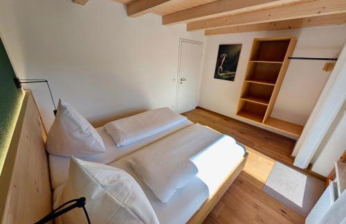 Gästehaus Philipp im Herzen des Fichtelgebirges - 5 Ferienwohnungen, großes Grundstück, Wald und Wiese, Wohnung mit privater Sauna, kostenfreie Parkplätze, WLAN - Foto 19