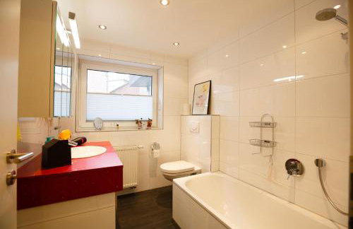 Villa Dragona Dufti-Kuss Gästehaus im Herzen von Rees - Photo 14