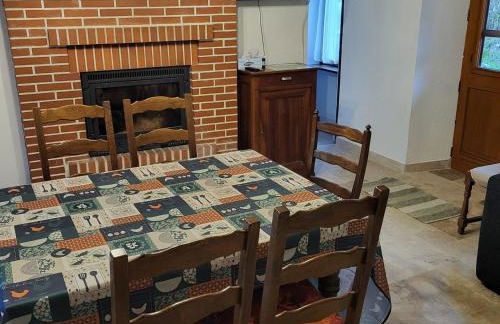 Gîte typique avec étang privé, linge et ménage inclus, Wi-Fi et animaux gratuits - FR-1-591-378 - Foto 9