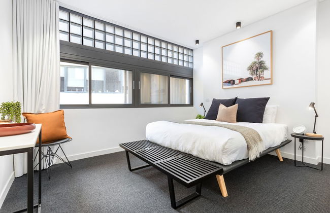 The Surry Apartments by Urban Rest - Photo 2