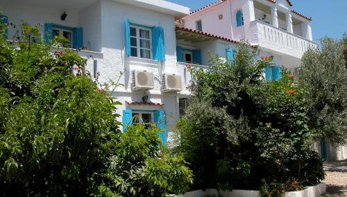 PELAGIA KAMPOS MARATHOKAMPOU APARTMENTs - Photo 5