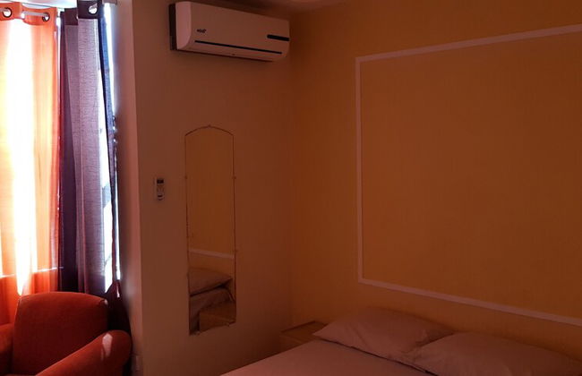 Comfortable Suite 1 - Photo 8