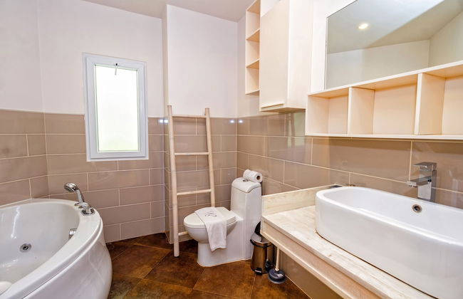 Karon Butterfly Residence - Photo 21