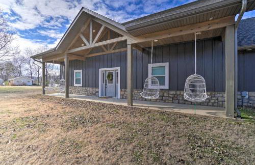 Idyllic Cotter Escape Steps to White River! - Foto 25